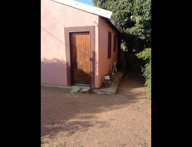 2 BEDROOM HOUSE FOR SALE IN HAMMANSKRAAL
